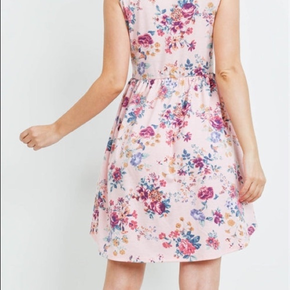 Summer Floral Dress - Picture 2 of 4